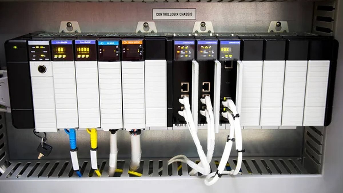 Bursa PLC Programlama - PLC yazılım, pano kontrol ve endüstriyel otomasyon saha çalışması Bursa Automation